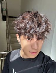 -艾美A·M Hair Salon