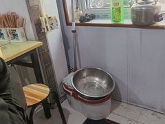 -咱家王新国把子肉(县东巷店)