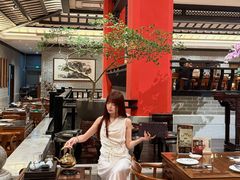 -龙悦湾酒家·八阵鱼生·渔人码头店