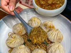 -馋三尺蟹粉小笼(人民广场店)