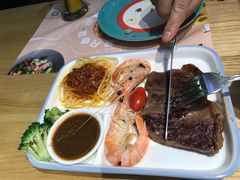 -菲滋意式餐厅(海宁银泰城店)