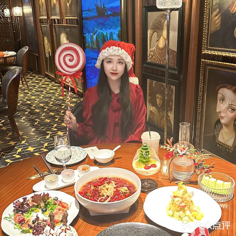 在万象城吃到了圣诞主题的漂亮饭