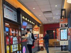 -汉堡王(上海缤谷一期店)