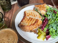 超级牛肉帕尼尼-O'mills Sourdough Bakery&Bistro(永嘉路店)
