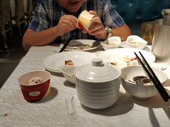 -领鲜活海鲜榴莲自助火锅(东门店)