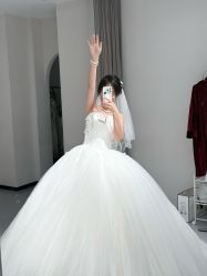 -PAI婚纱礼服设计馆【大牌租赁/高级定制】