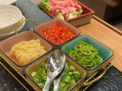 -得意咚瓜·顺德鱼生·冬瓜火锅(深圳首店)