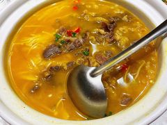 锅仔酸汤肥牛-巴依老爷新疆美食(工体旗舰店)