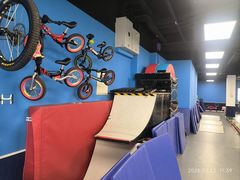 -八爪矩阵极限运动馆·儿童平衡车·感统训练(南海子公园校区)