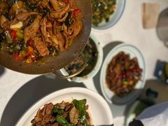 -沅江水·湖南家宴(南村万博长隆商圈店)
