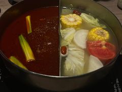 鸳鸯养生锅-老鼎旺安格斯牛肉火锅(衡艺广场店)