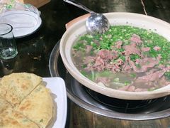 -乐山食古香跷脚牛肉