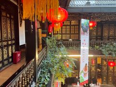 -蔼若春.传承三十年云南菜(金碧公园店)