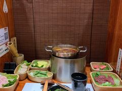 -独食火锅·半米屋台(直营总店)