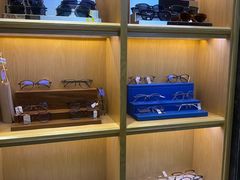 -日本手作眼镜·久川睛匠(新中关购物中心店)