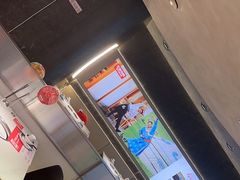 -左庭右院鲜牛肉火锅(金山万达店)