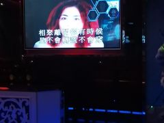-欢乐迪KTV(南坪上海城店)