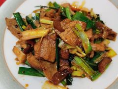 -冯烫烫跷脚牛肉·川菜小馆(武胜西街店)