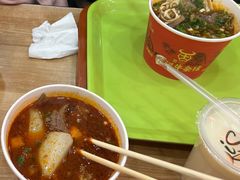 -江三王记牛杂馆(总店)