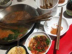 -牛華八婆火锅串串(南中环店)