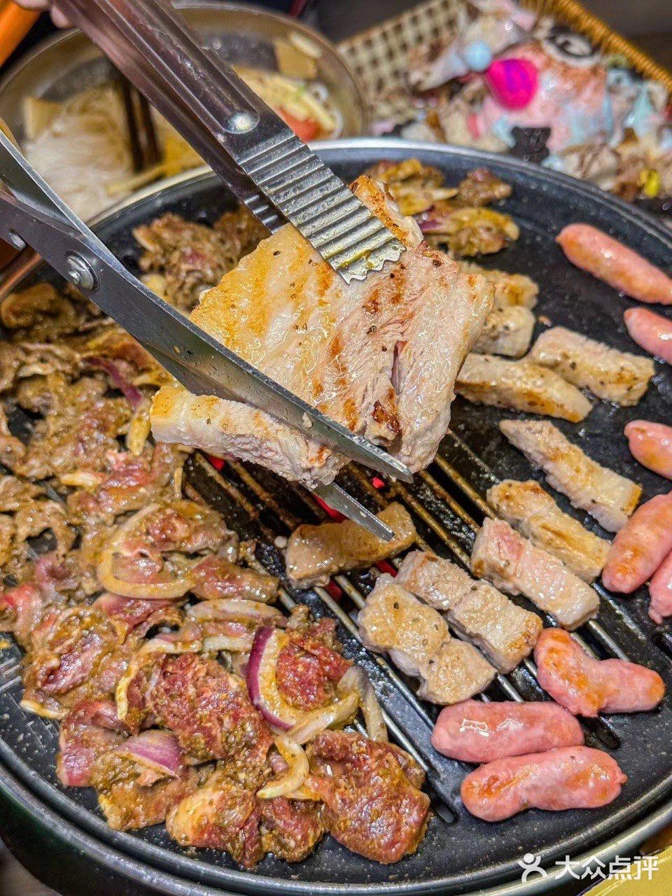 没有什么是一顿烤肉解决不了的‼️ 