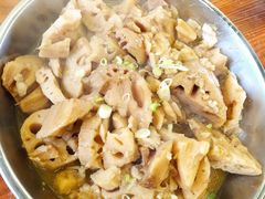 -御霞苑泥烩鸡休闲农庄