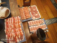 -沸炉重庆老火锅(军事博物馆店)