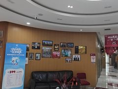 -雅悦齿科(顾村公园店)