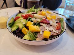 秘制牛肉牛油果沙拉-仁义涵西餐·咖啡(中华巴洛克店)