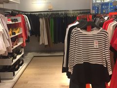 -COS(月星环球港店)