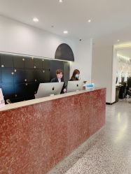 -SWANK SALON