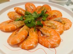 -醉辉皇上海之巅(上海中心大厦店)