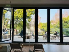 -J Create城市露营咖啡·简餐·宠物(上海动物园店)