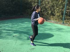 -lululemon(上海浦东IFC店)