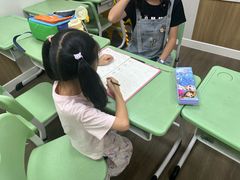 -昂立少儿成长中心(浦东蓝村路地铁站校区)