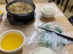-赵家牛肉砂锅(台西三路店)