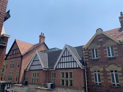 -钟书阁(松江泰晤士小镇店)