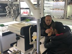 -臻美视爵眼镜·明月·依视路·蔡司折扣店(广渠门店)