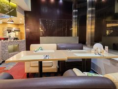 -亮马河饭店翠雅咖啡厅