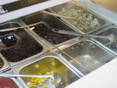-津椰本·海南正宗椰奶清补凉(店一店)