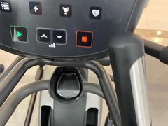 -乐刻运动健身(蓝润摩里中心店)