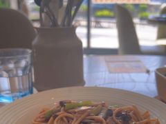 -必胜客(阿罗海店)