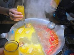 -湊湊火锅·茶憩(南京东路悦荟店)