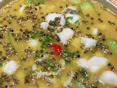椒麻鱼-川堂风·跷脚牛肉·乐山爆炒(宝山日月光店)