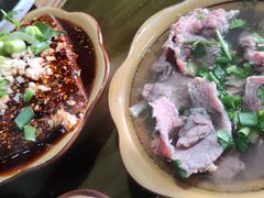 -小杨翘脚牛肉