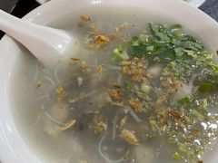 -建国蚵煎蚵面