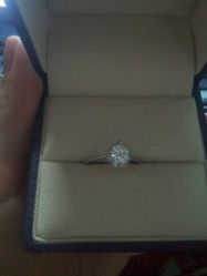 -威德钻石-克拉钻大本营(南京东路店)