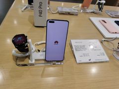 -华为授权体验店(万航渡路)