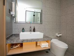 -网鱼电竞酒店(上海闵行七宝古镇店)