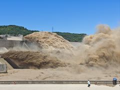 -黄河小浪底水利枢纽风景区